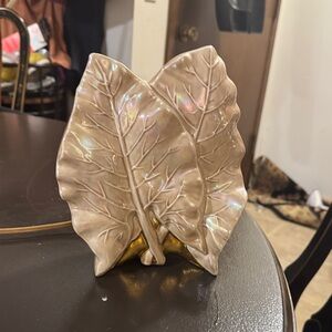 Elegant Cream Leaf Lantern